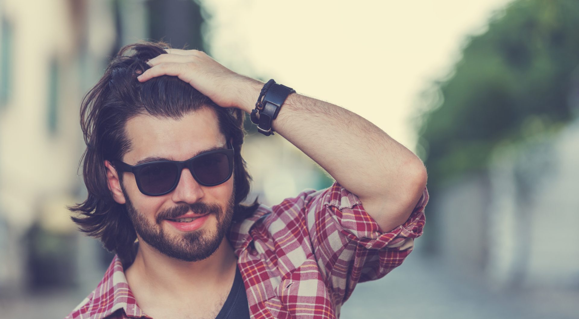 Understanding the Factors Affecting Hair Transplant Costs in UK